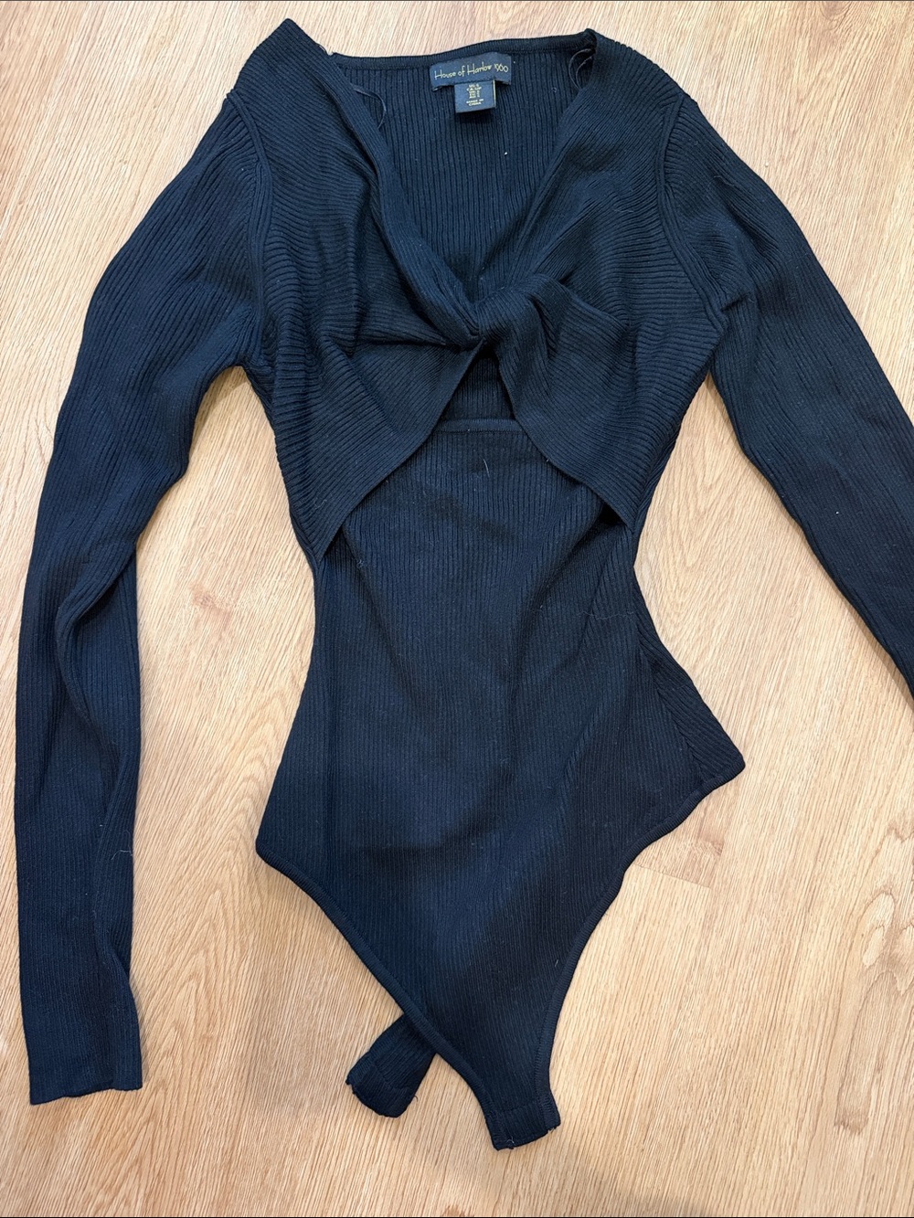 House of Harlow 1960 Black Ribbed Twist-Front Long Sleeve Bodysuit